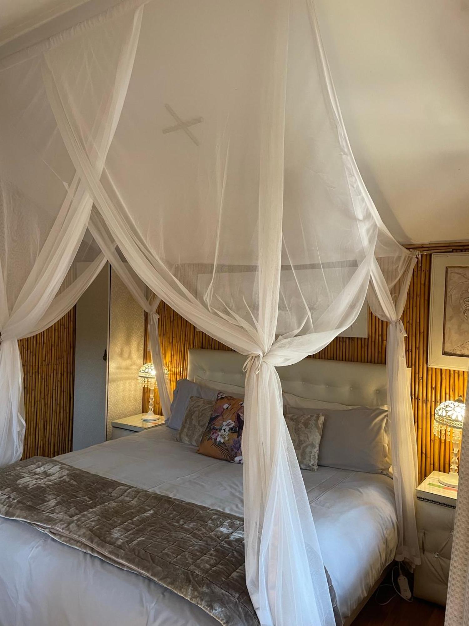 Iris Retreat & Island Day Spa ฮาร์ทบีสบูร์ท ภายนอก รูปภาพ