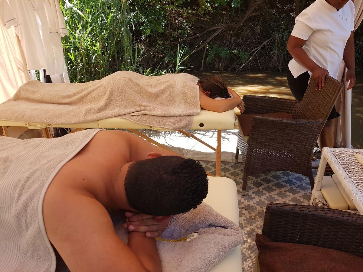 Iris Retreat & Island Day Spa ฮาร์ทบีสบูร์ท ภายนอก รูปภาพ